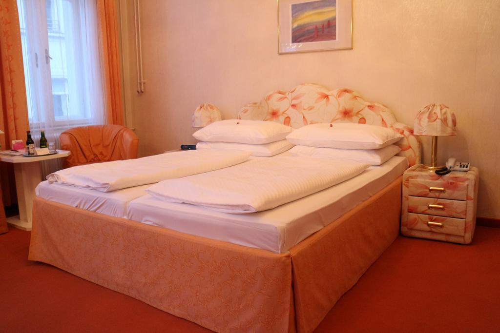 Schweizerhof 3* Wien